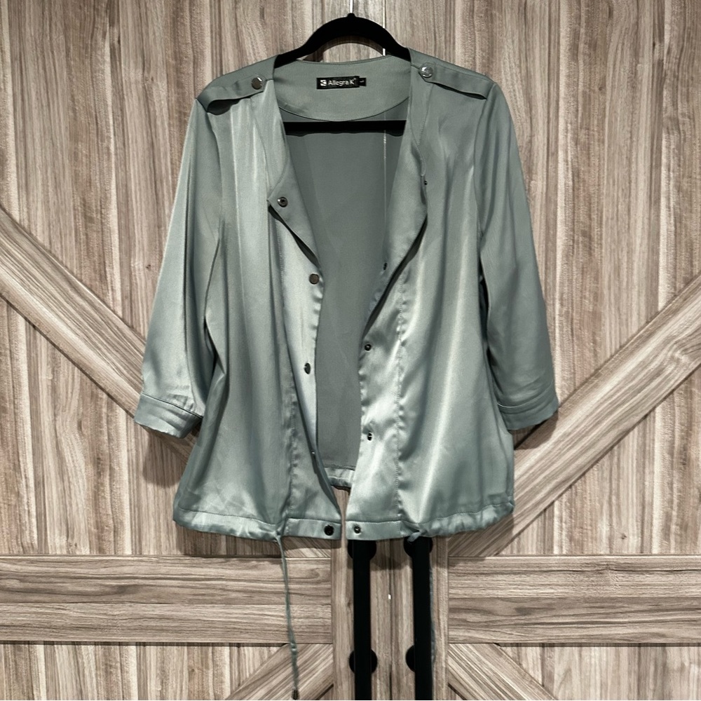 3/4 sleeve satin jacket